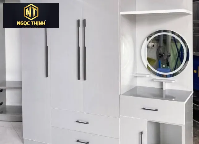 TỦ QUẦN ÁO KÈM BÀN TRANG ĐIỂM VÁN MDF CÔNG NGHIỆP